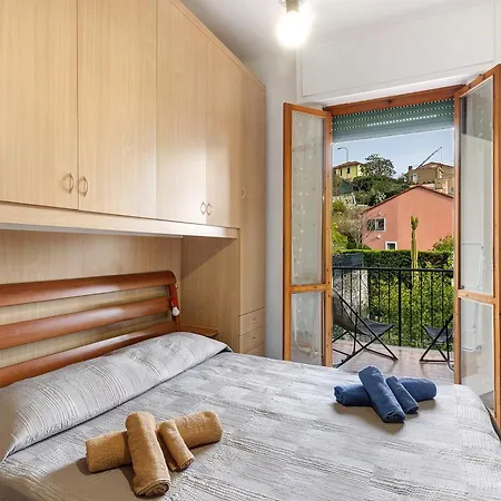 Apartment Bilocale Sul Borgo Finale Ligure